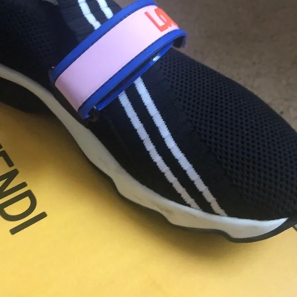 Fends Sneakers - Picture 5 of 7